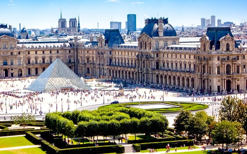 Le Palais du Louvre