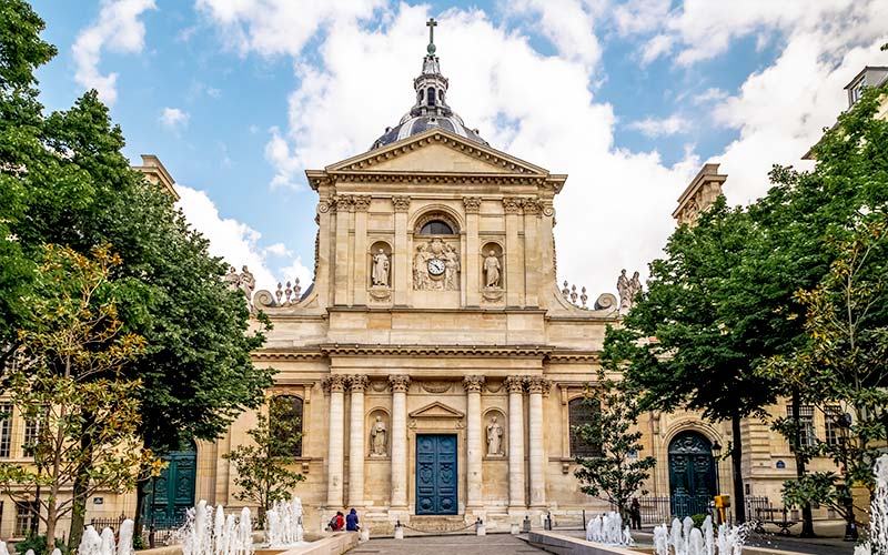 Bâtiment historique de l'Université de la Sorbonne
