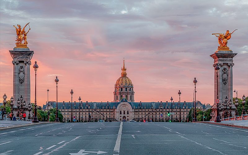 Lever de soleil sur les Invalides