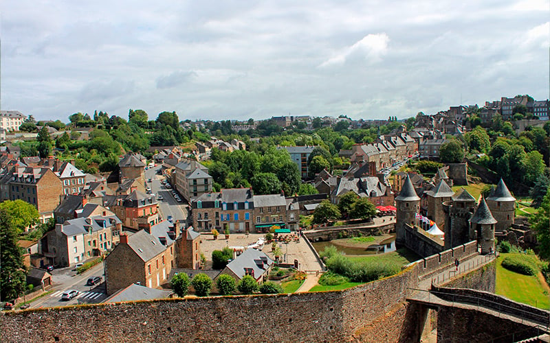 Vue sur la ville de Fougères