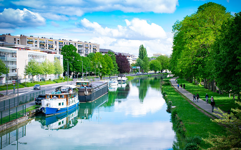 Le canal de la Vesle - Reims