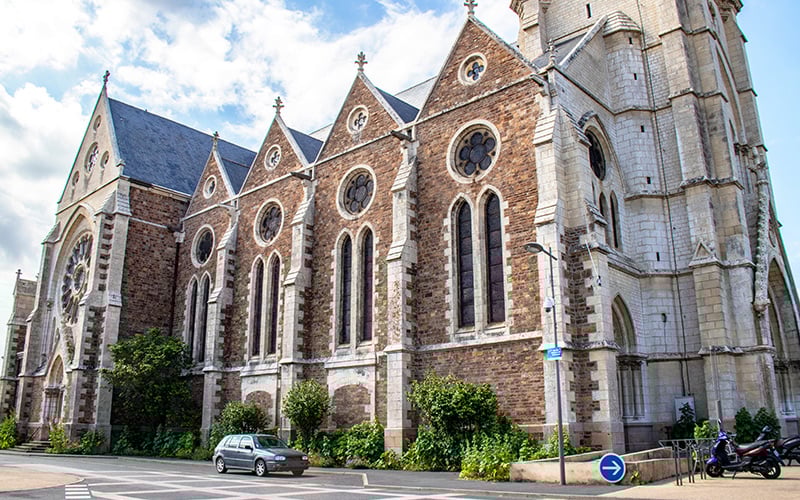 L'église de Saint-Philbert-de-Grand-Lieu