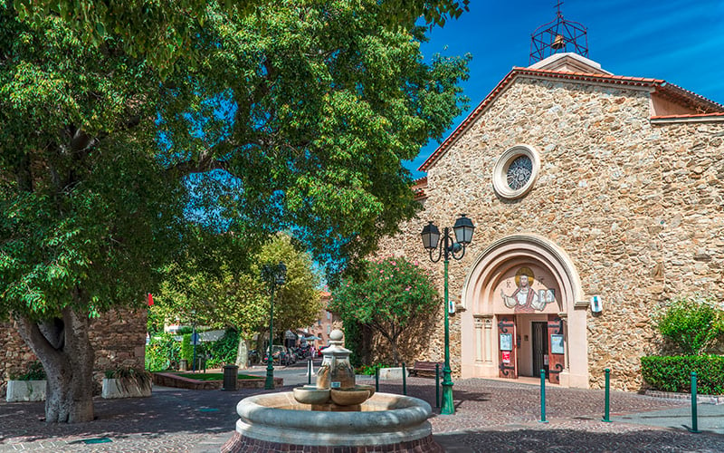 L'église de Sainte-Maxime