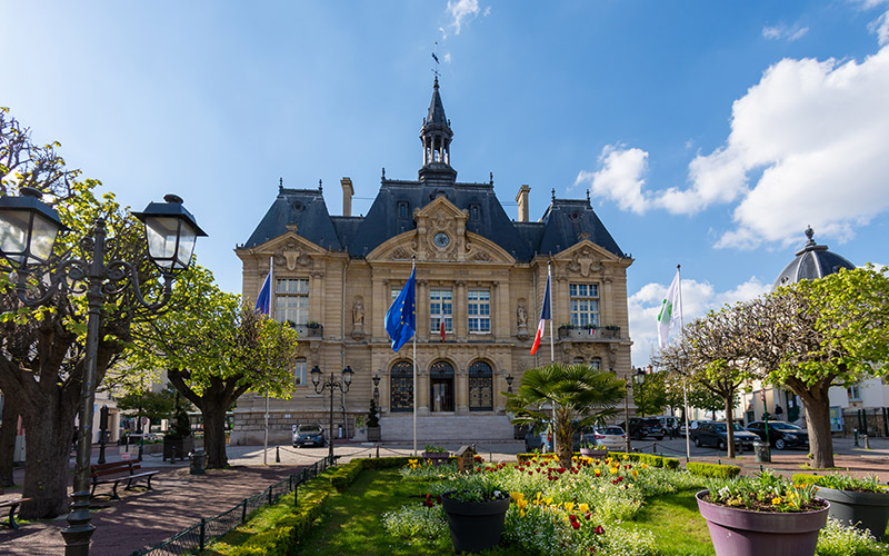 Hôtel de ville de Suresnes