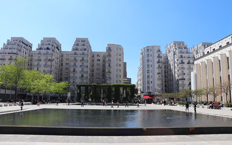 Place Lazare Goujon à Villeurbanne