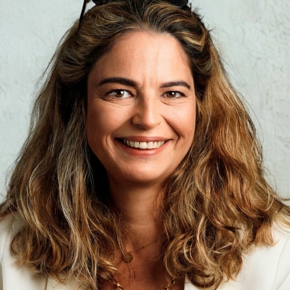 Féline Ravez-Hallier Chasseuse immobilier à 