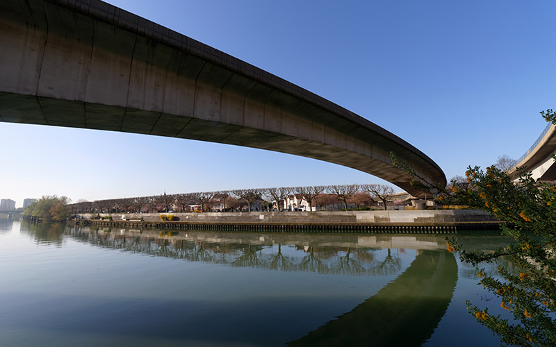 Pont routier sur la Marne à Maisons-Alfort