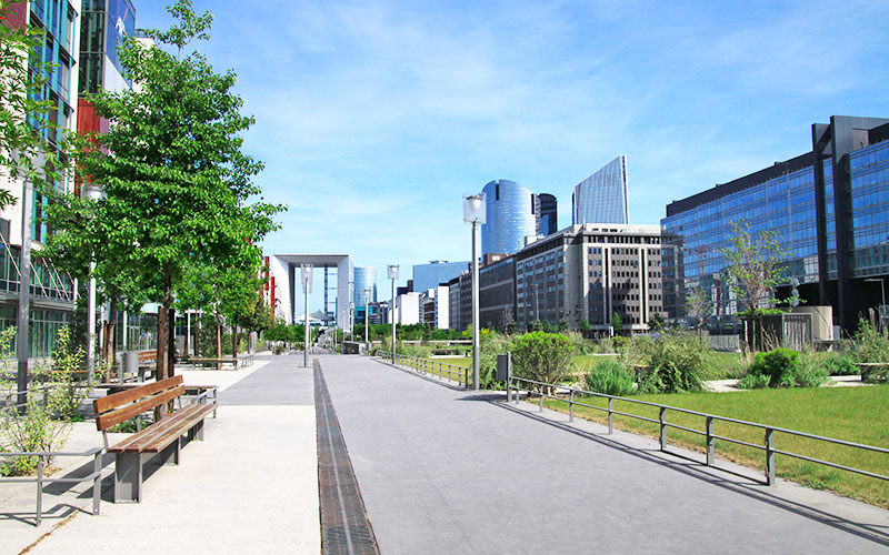 Terrasse De L'arche à Nanterre