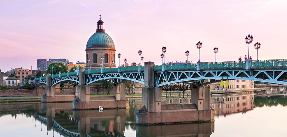 Vue sur le Dôme de la Chapelle Saint-Joseph de la Grave, à Toulouse