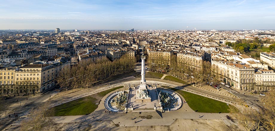 Vue aérienne de la place des Quinconces à Bordeaux